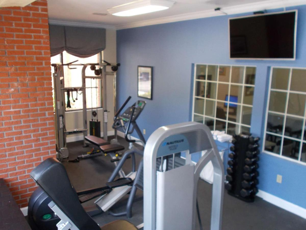 Surestay Plus Hotel By Best Western St Marys Cumberland Saint Marys Exterior photo
