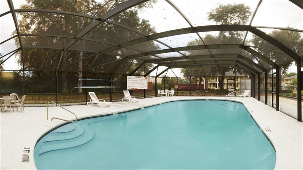 Surestay Plus Hotel By Best Western St Marys Cumberland Saint Marys Exterior photo